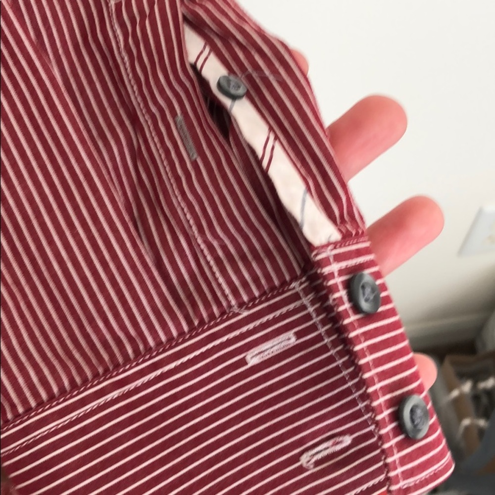 AMERICAN EAGLE 🔔 button down - Picture 4 of 6